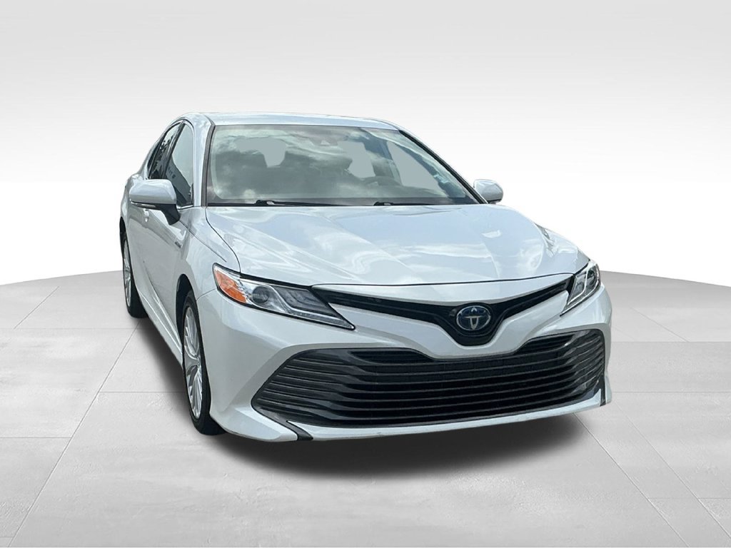 Used 2020 Toyota Camry XLE FWD image 15