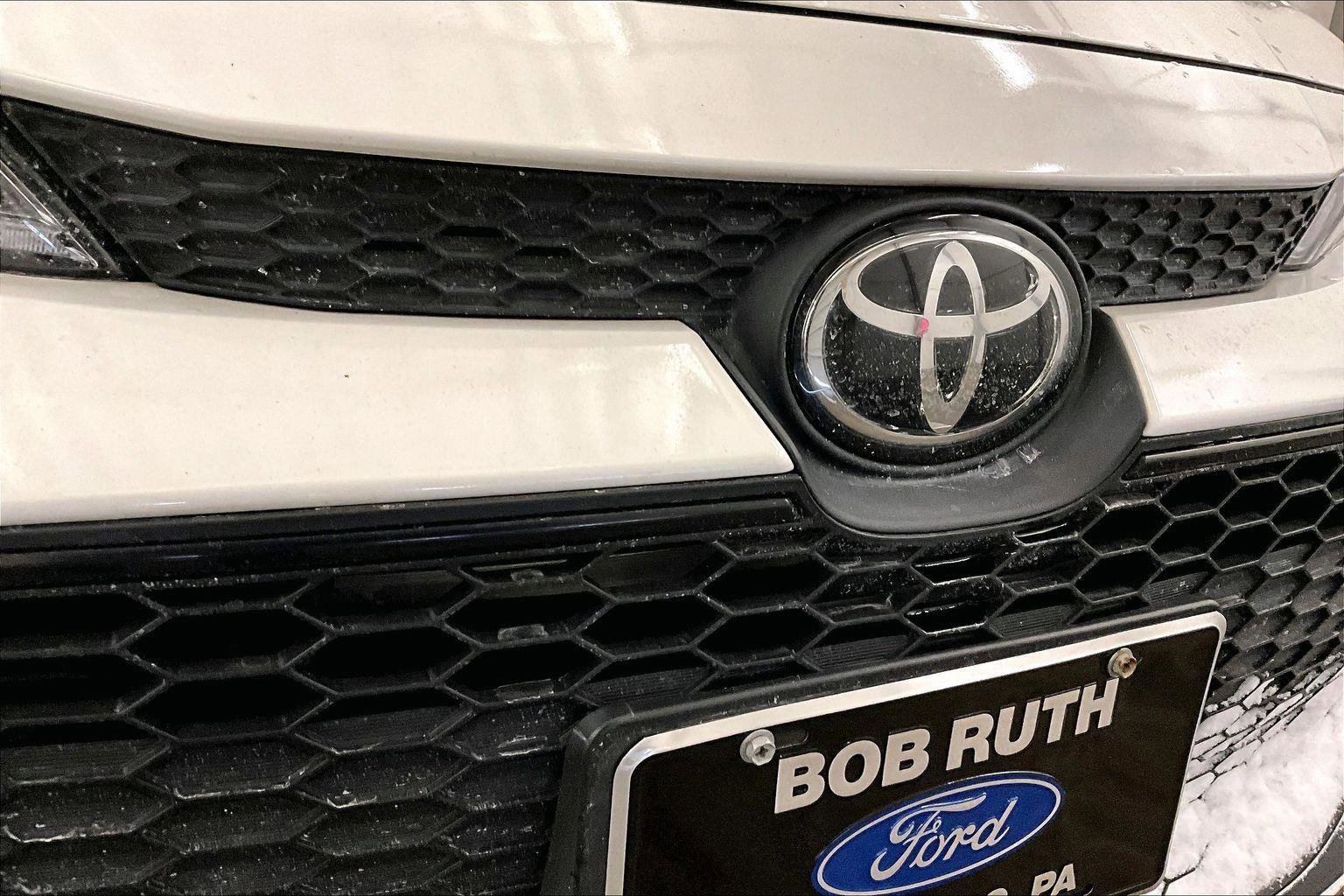 Used 2020 Toyota Corolla LE image 29