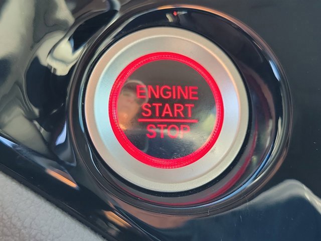 Used 2020 Honda Pilot Touring image 30