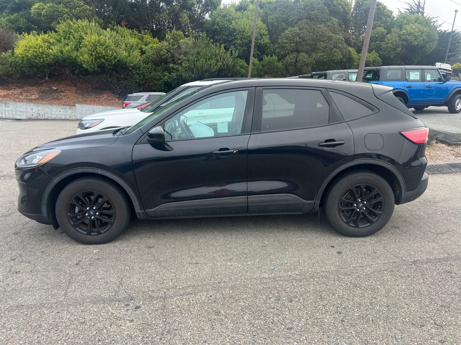 Certified 2020 Ford Escape SE Sport FWD image 10