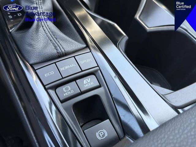 Used 2025 Toyota Camry SE FWD image 26