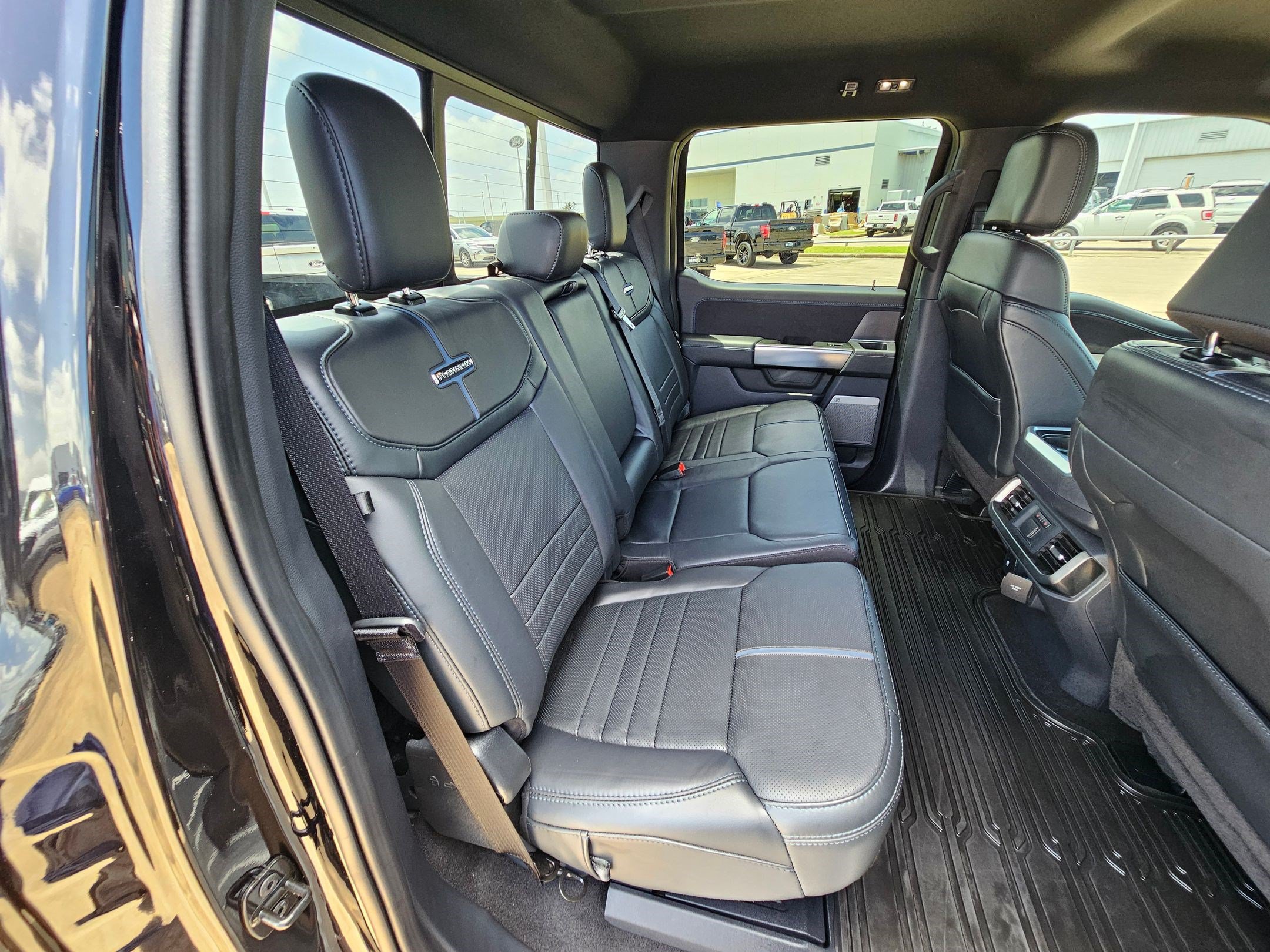 Certified 2024 Ford F150 Platinum w/ FX4 Off-Road Package AWD/4WD image 30
