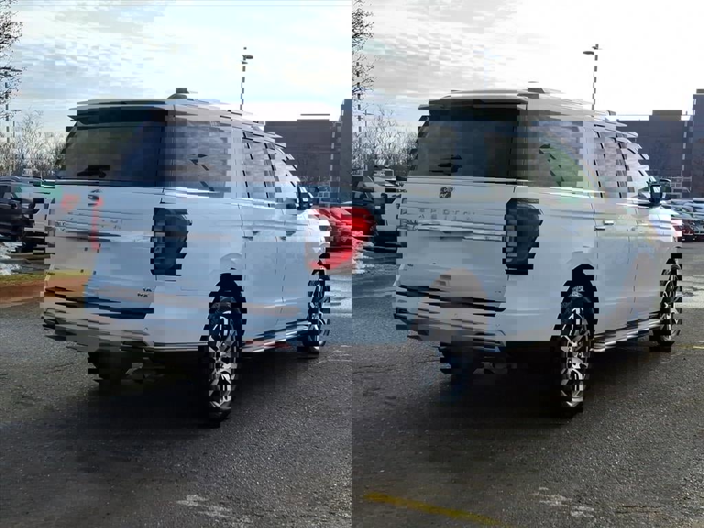 Certified 2023 Ford Expedition Max Limited image 5
