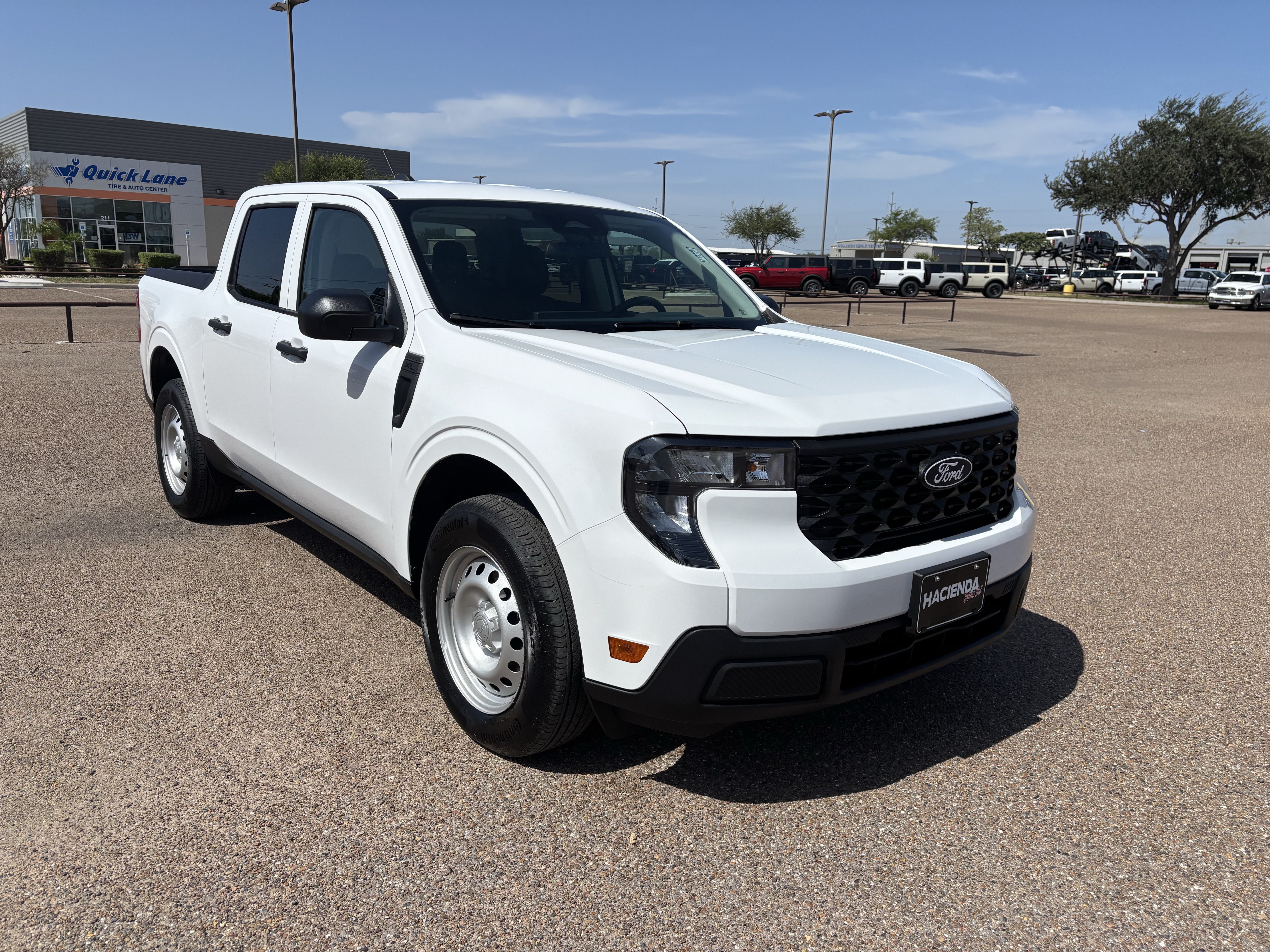 Certified 2025 Ford Maverick XL FWD image 5