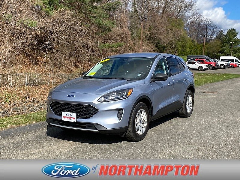 Certified 2022 Ford Escape SE w/ Convenience Package AWD/4WD image 1