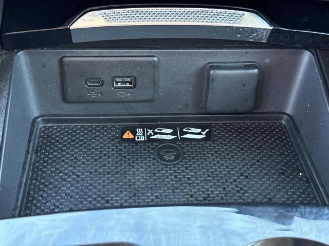 Used 2025 Buick Envision Preferred image 28