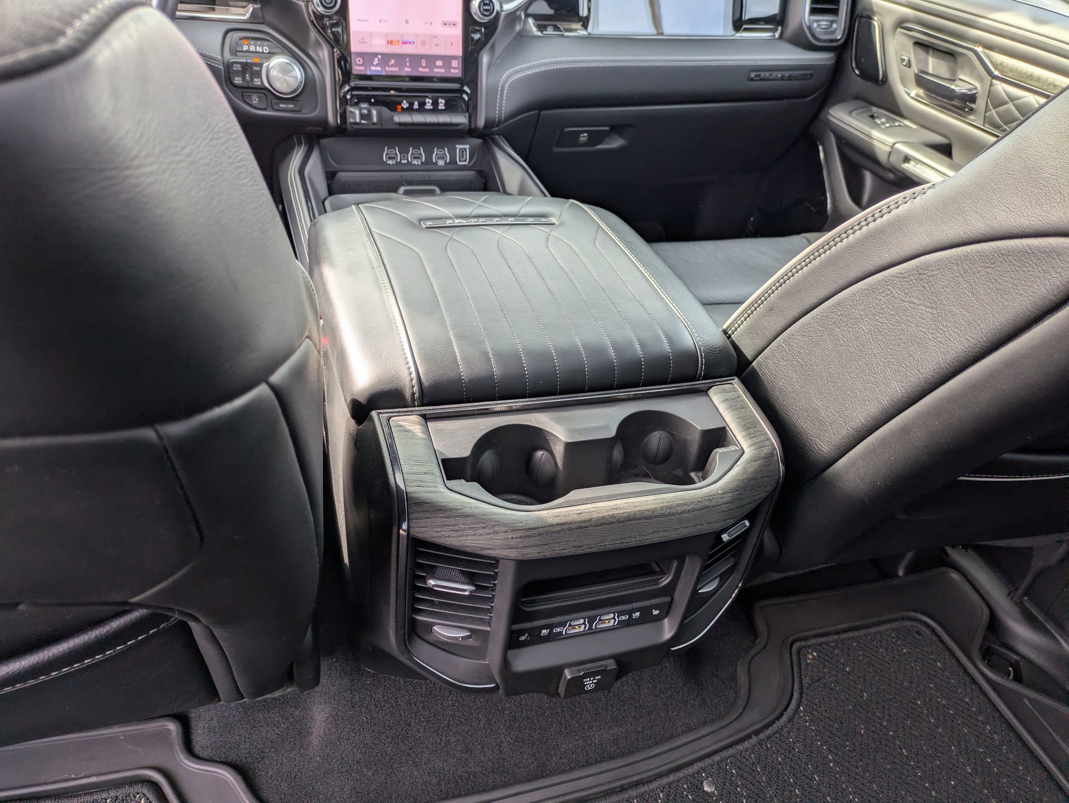 Used 2025 RAM 1500 Limited image 33