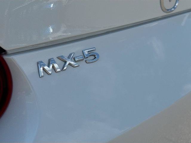 Used 2022 MAZDA MX-5 Miata RF Grand Touring RWD image 20