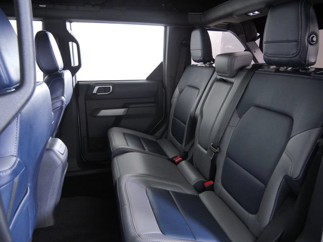 Certified 2022 Ford Bronco Outer Banks w/ Sasquatch Package AWD/4WD image 19