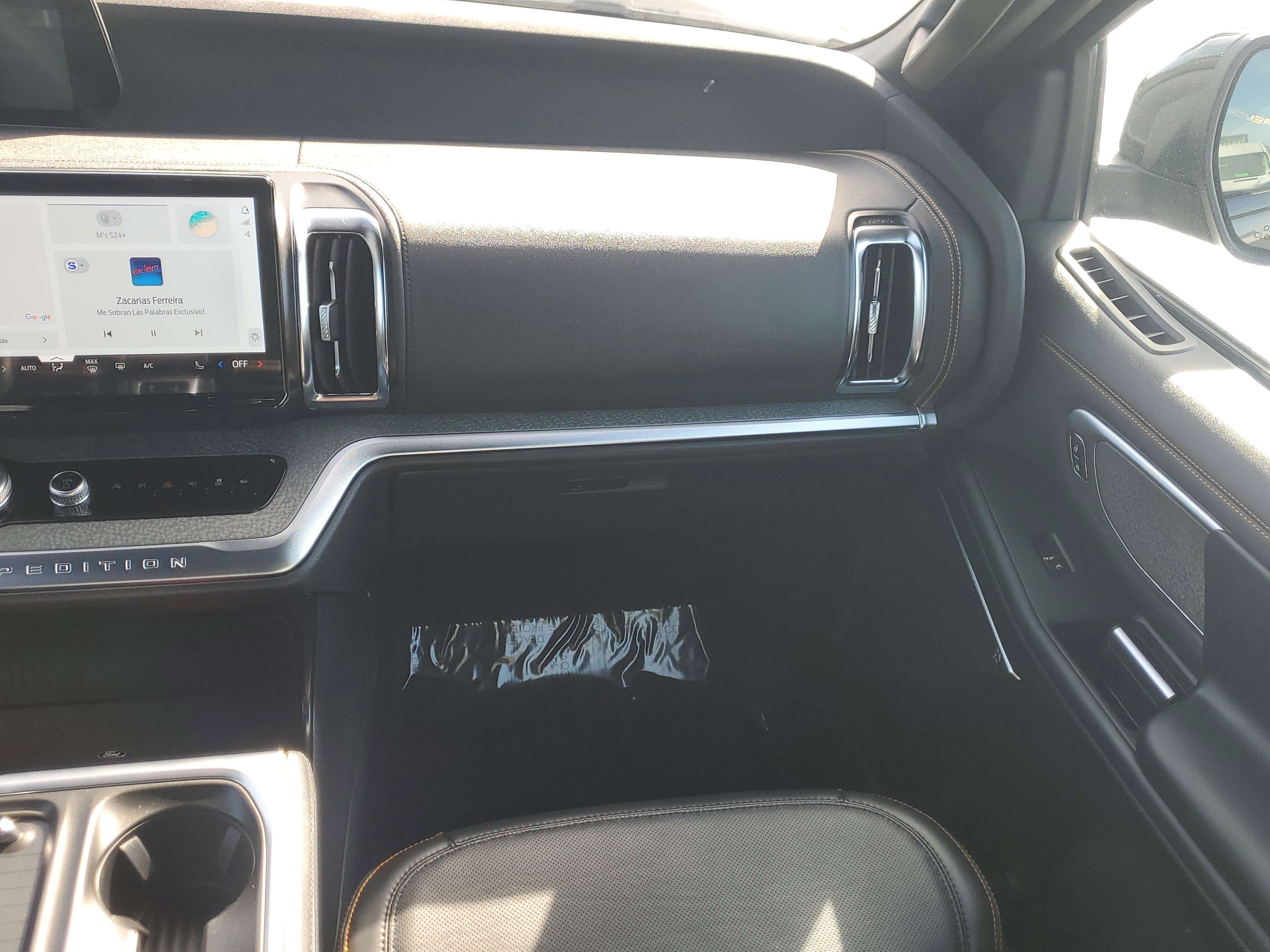 Certified 2025 Ford Expedition Tremor image 16