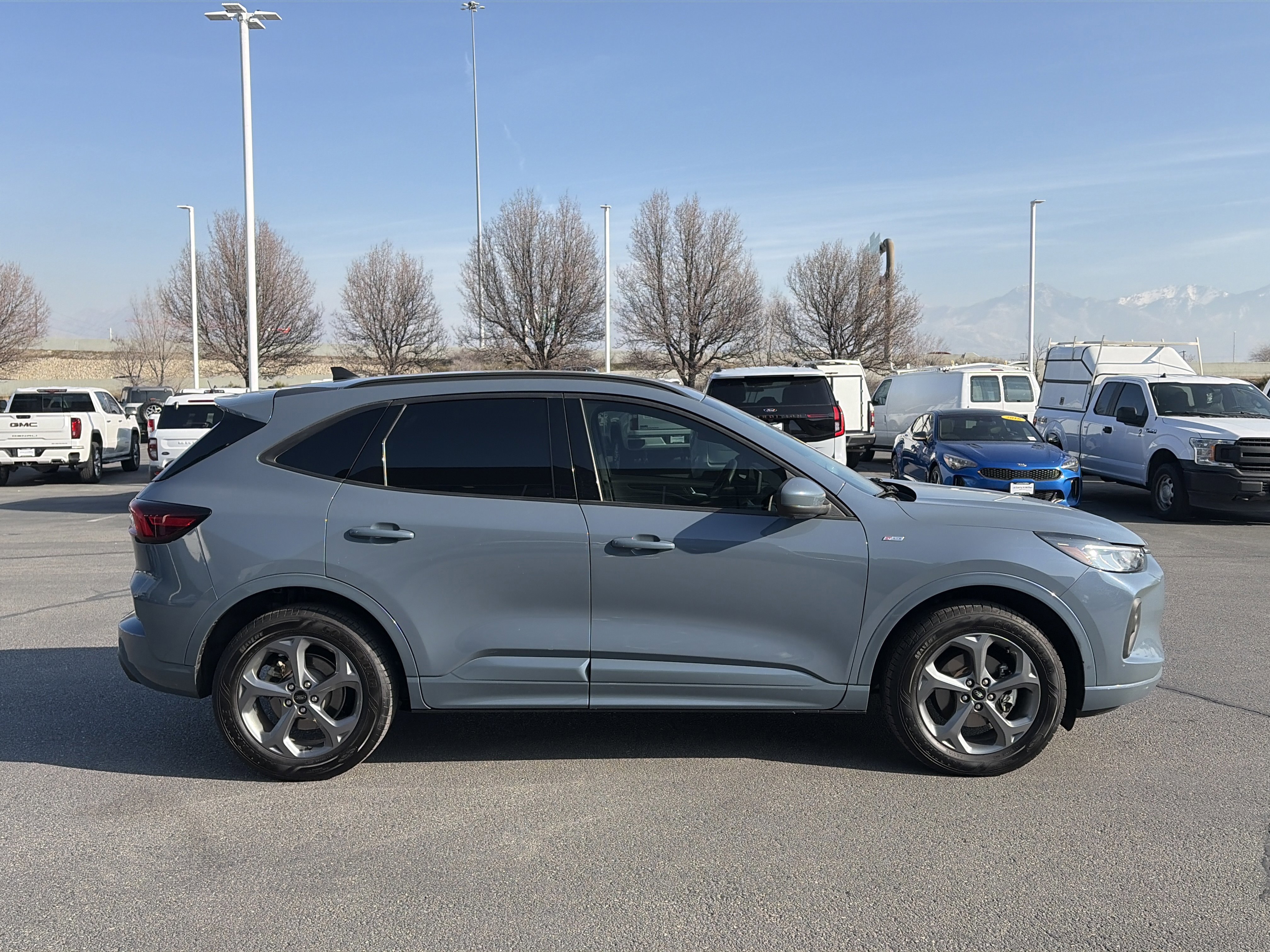 Certified 2023 Ford Escape ST-Line Select w/ Tech Pack #2 image 6