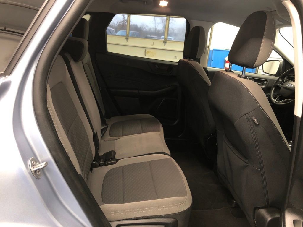 Certified 2022 Ford Escape SE w/ Cold Weather Package image 28