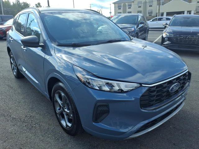 Certified 2024 Ford Escape ST-Line w/ Equipment Group 301A FWD image 5