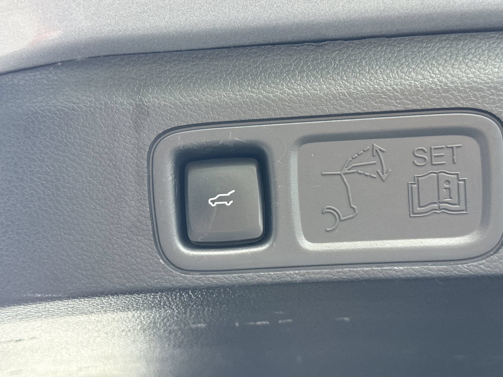 Certified 2024 Ford Expedition Max Limited RWD image 14