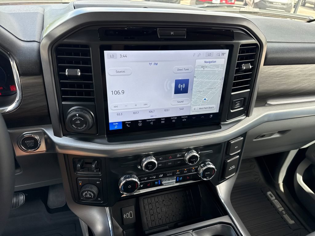 Certified 2025 Ford F150 Lariat w/ Equipment Group 501A Mid image 18