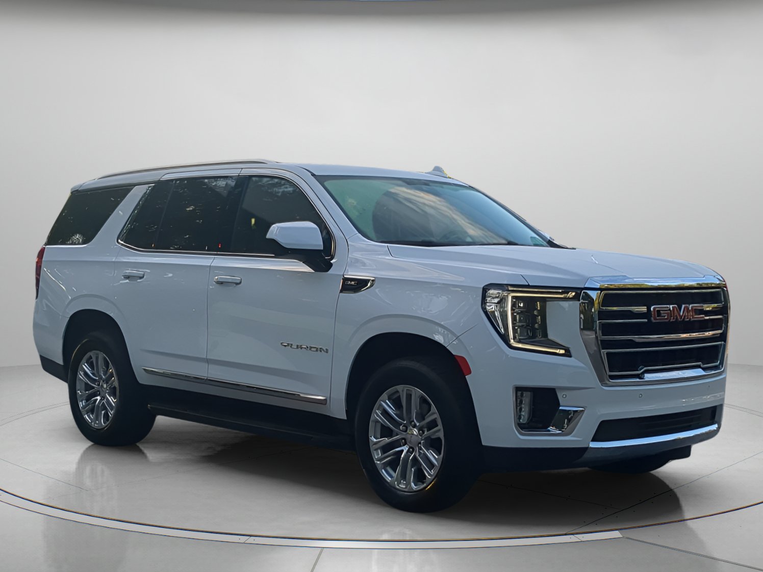 Used 2024 GMC Yukon SLT RWD image 38