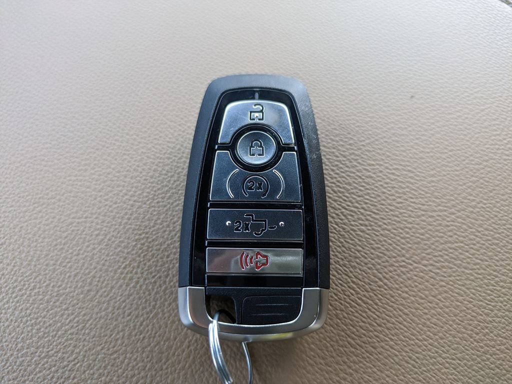 Certified 2025 Ford F350 Lariat w/ Chrome Package AWD/4WD image 35