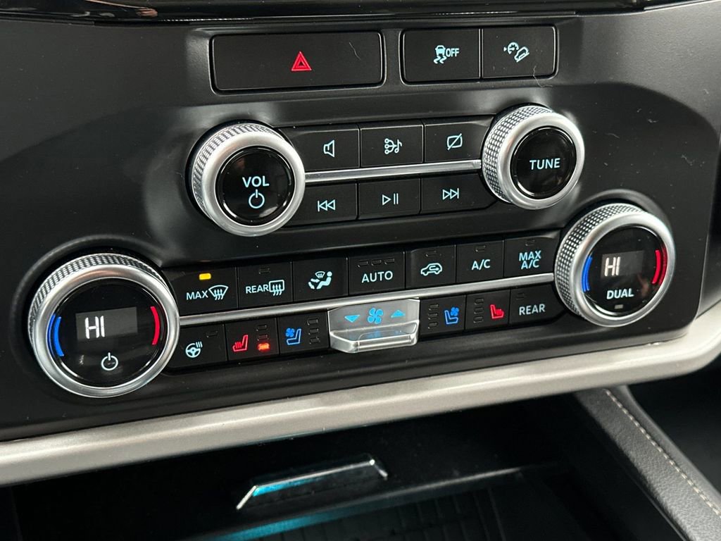 Certified 2022 Ford Expedition XLT image 21