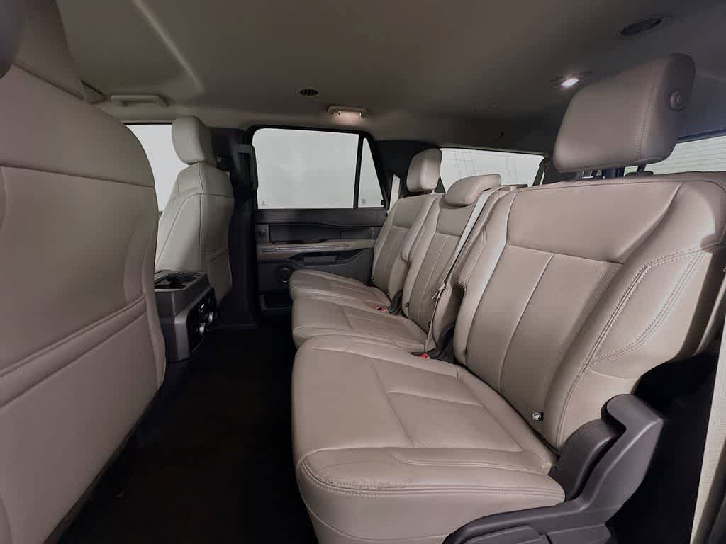 Certified 2019 Ford Expedition Max XLT w/ Equipment Group 202A AWD/4WD image 14