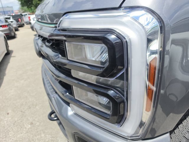 Certified 2024 Ford F250 Lariat w/ Black Appearance Package AWD/4WD image 9