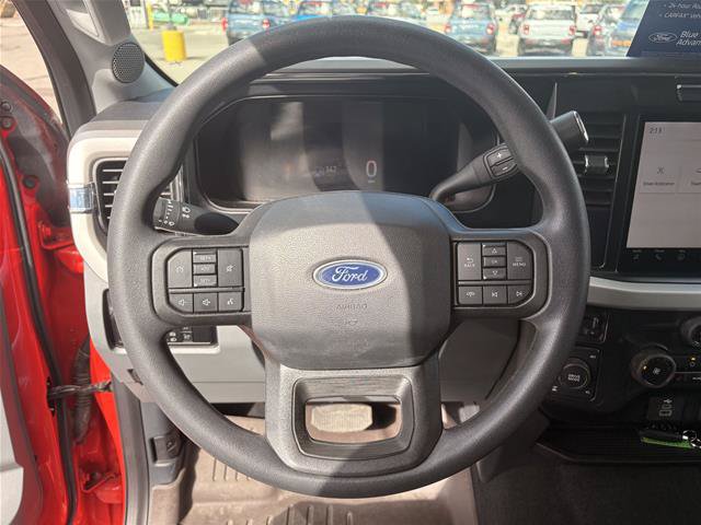 Certified 2024 Ford F250 XLT w/ XLT Premium Package AWD/4WD image 15