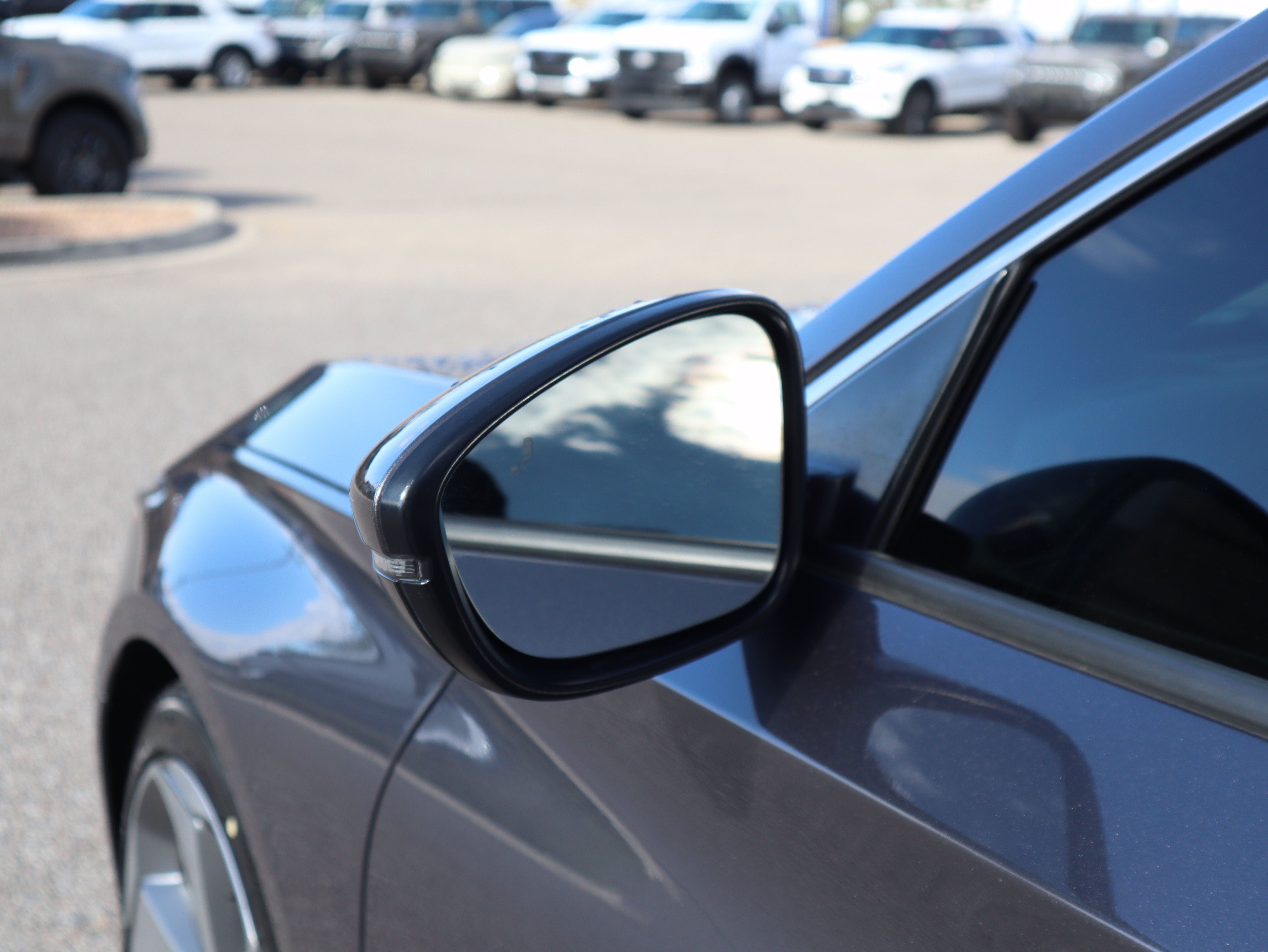 Used 2020 Honda Accord Touring image 17