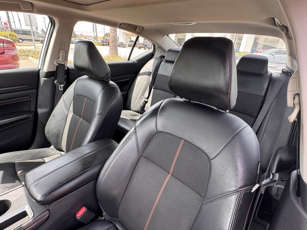 Used 2019 Nissan Altima 2.5 SR w/ SR Premium Package FWD image 19