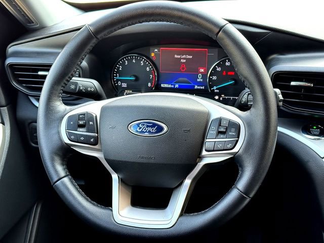 Certified 2021 Ford Explorer XLT image 26