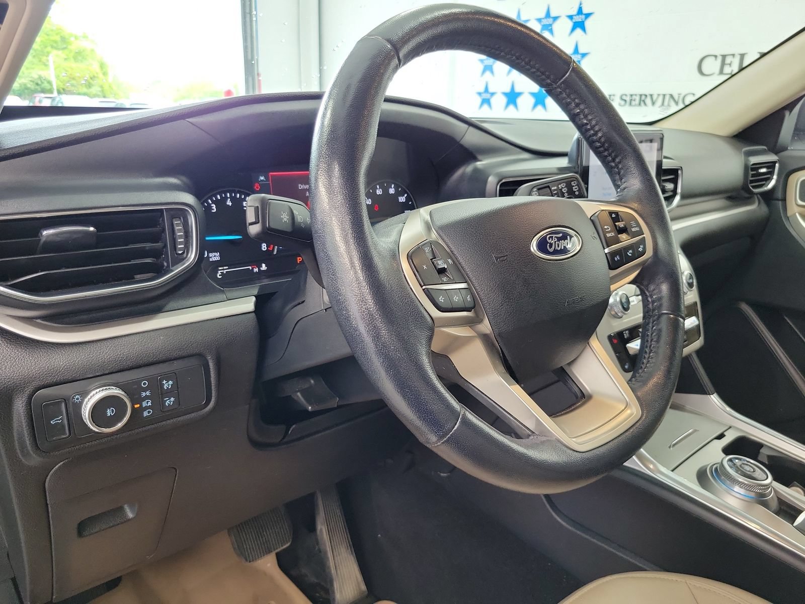Certified 2020 Ford Explorer XLT w/ Equipment Group 202A AWD/4WD image 10