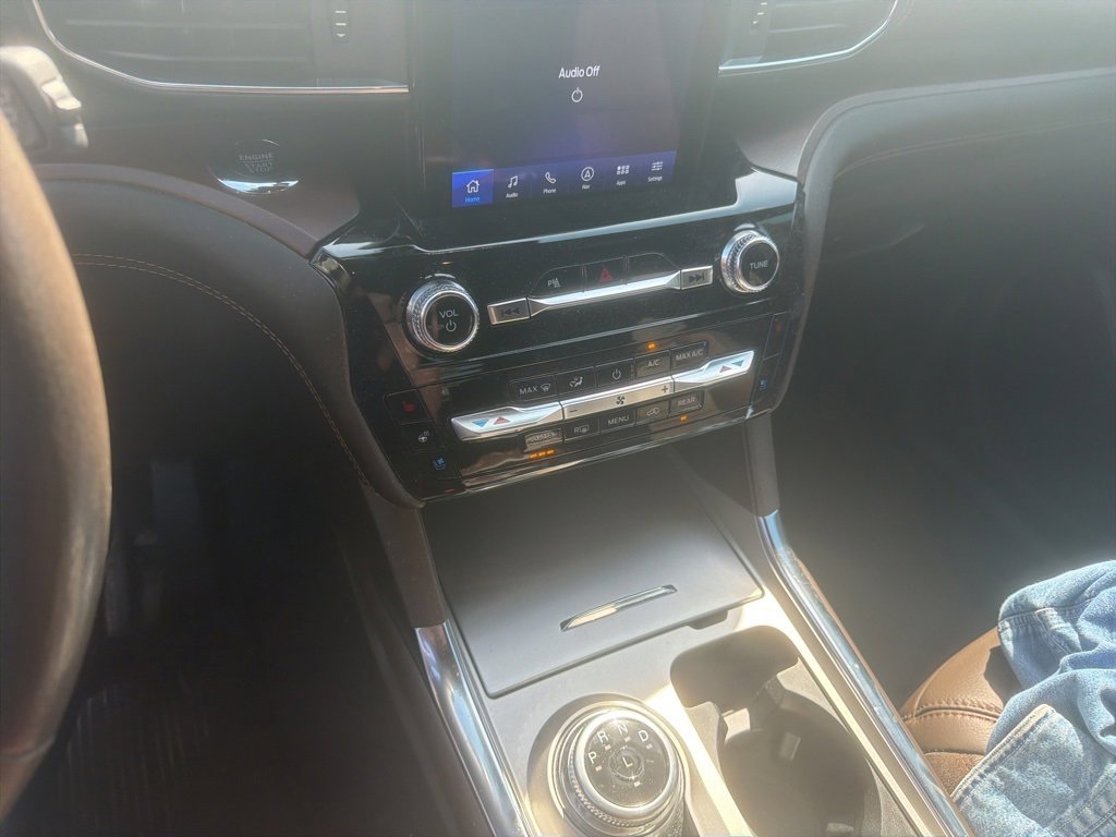 Certified 2024 Ford Explorer King Ranch w/ Technology Package image 9
