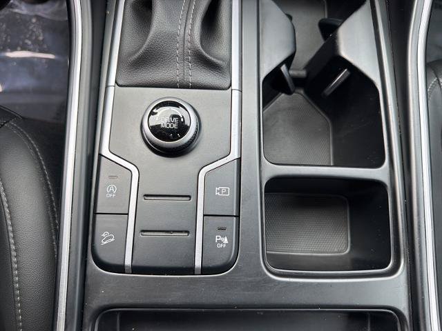 Used 2023 Kia Sorento S w/ Panoramic Sunroof Package FWD image 19
