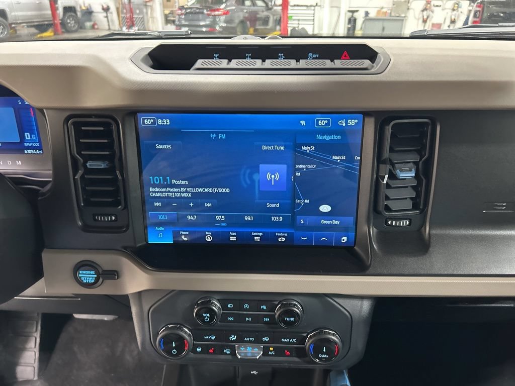 Certified 2022 Ford Bronco Wildtrak AWD/4WD image 18