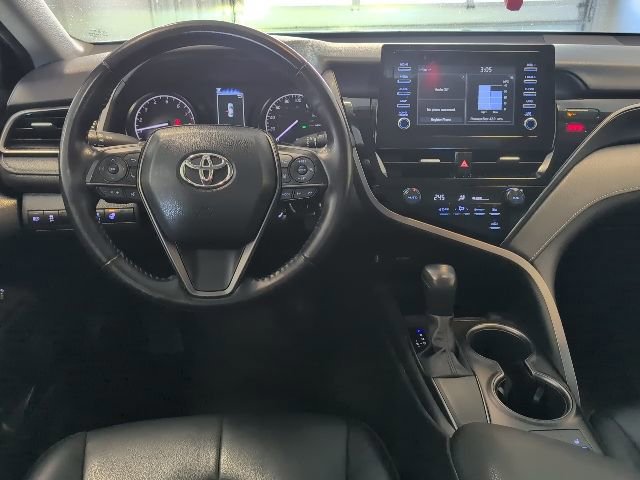Used 2023 Toyota Camry SE image 17