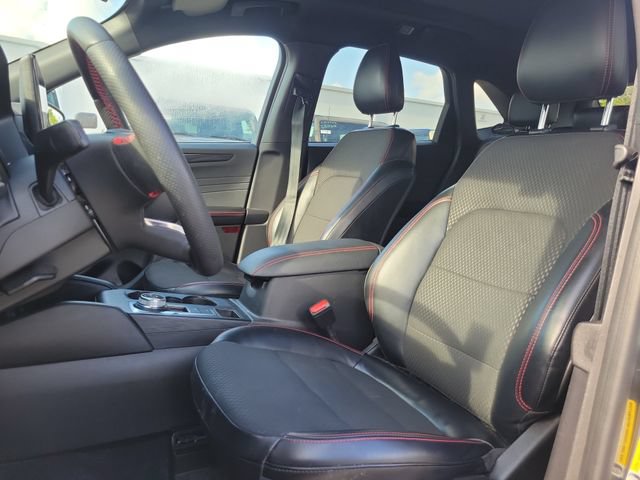 Certified 2023 Ford Escape ST-Line w/ Tech Pack #1 FWD image 19