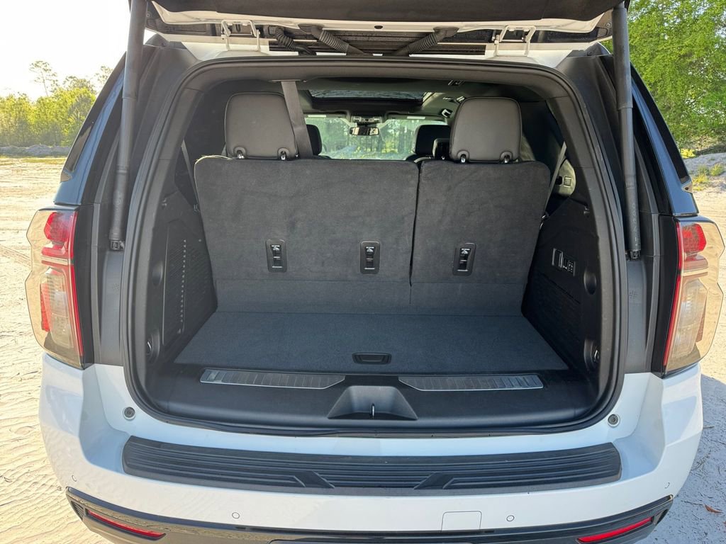 Used 2024 Chevrolet Tahoe RST w/ Luxury Package RWD image 24