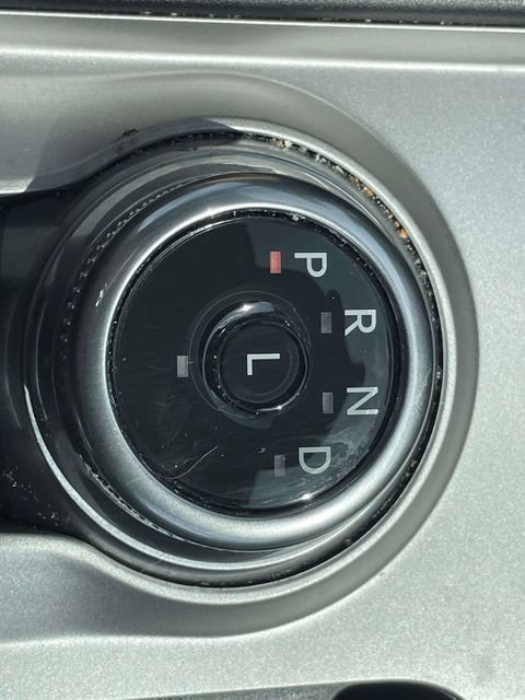 Certified 2024 Ford Explorer XLT RWD image 17