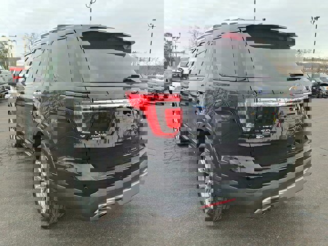 Certified 2017 Ford Explorer Limited image 3