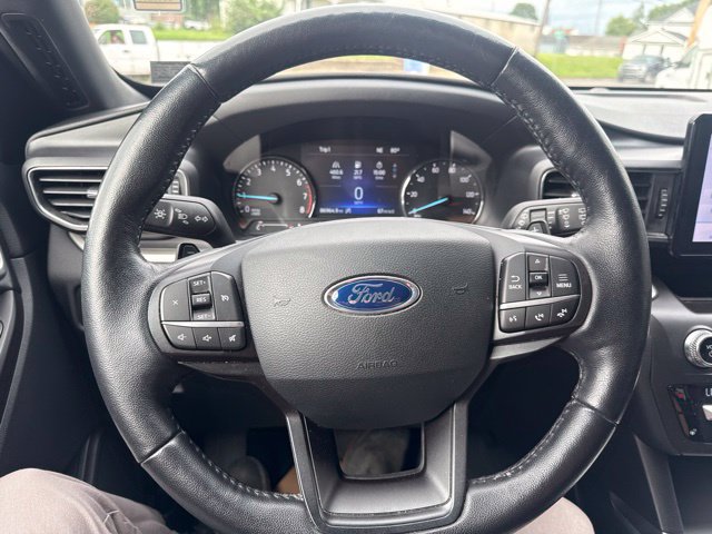 Certified 2020 Ford Explorer XLT w/ Equipment Group 202A AWD/4WD image 20