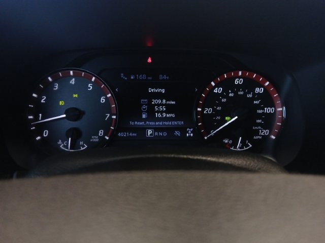 Used 2025 Nissan Frontier PRO-4X w/ Pro Convenience Package AWD/4WD image 9