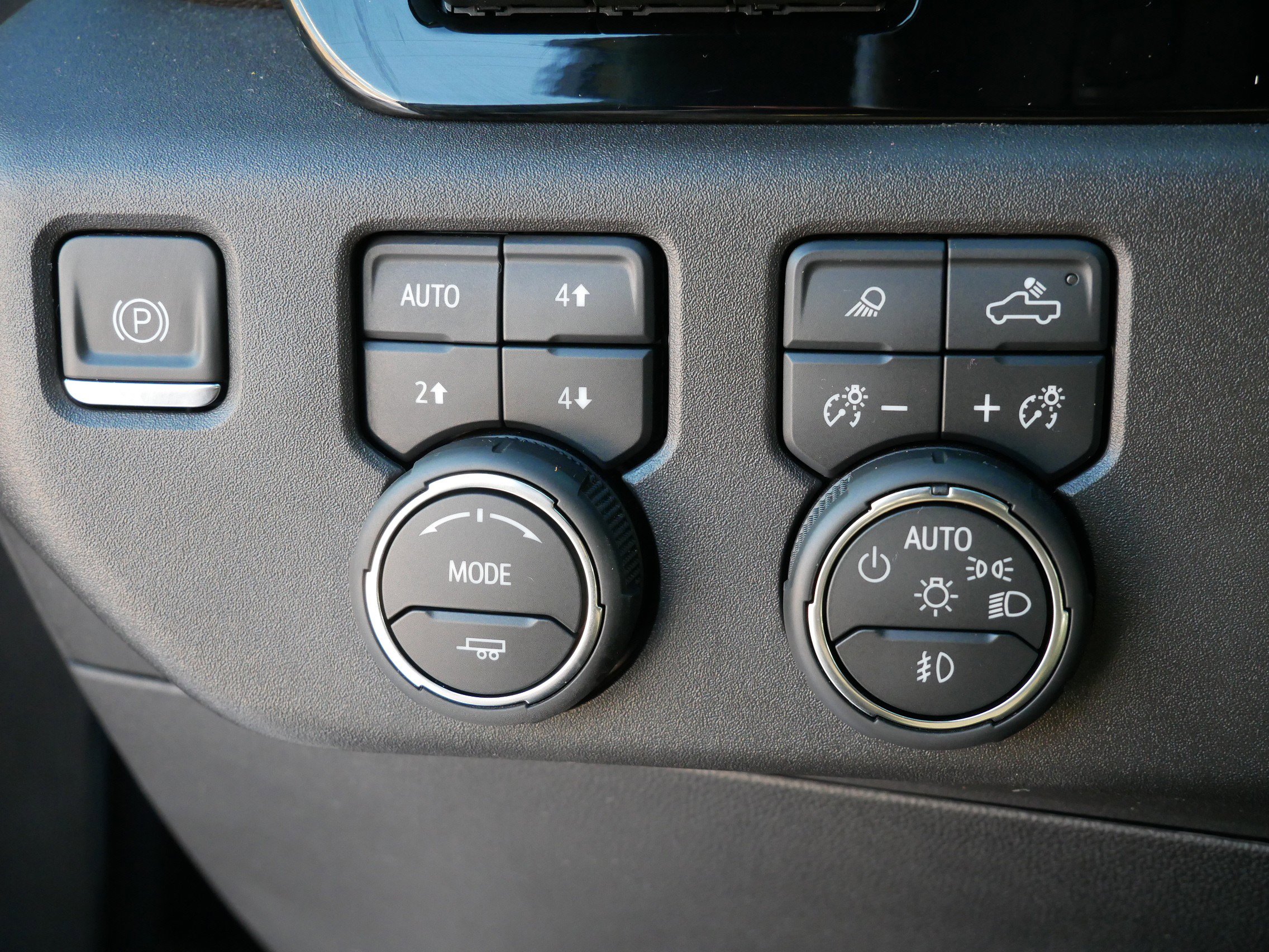 Used 2024 Chevrolet Silverado 1500 ZR2 w/ ZR2 Bison Edition image 18