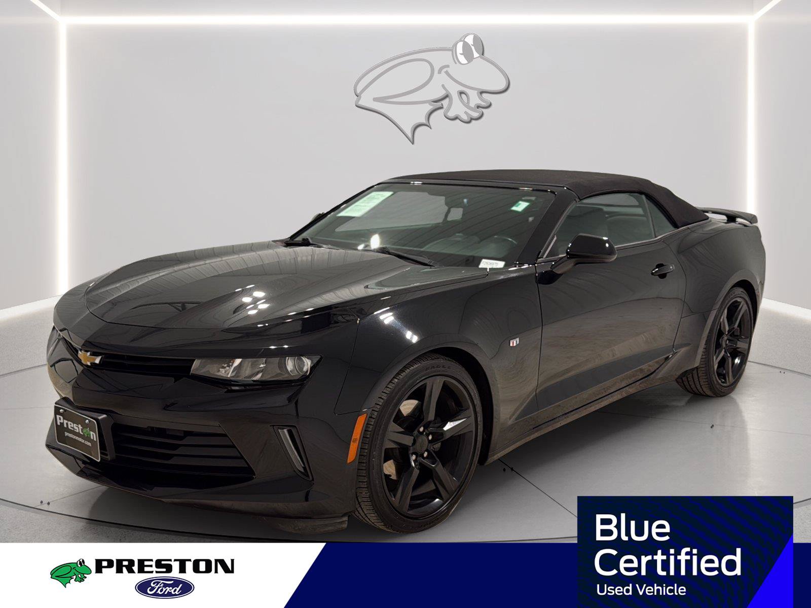 Used 2017 Chevrolet Camaro LT w/ Technology Package RWD image 1
