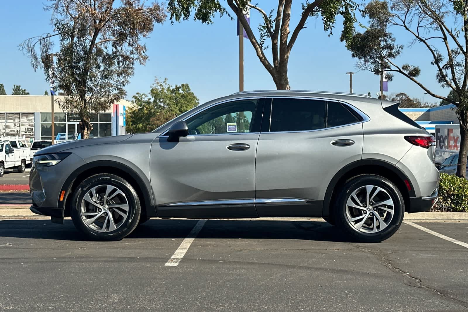 Used 2023 Buick Envision Essence FWD image 6