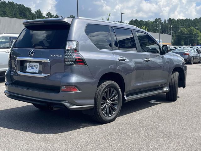 Used 2023 Lexus GX 460 Premium w/ Accessory Package AWD/4WD image 3