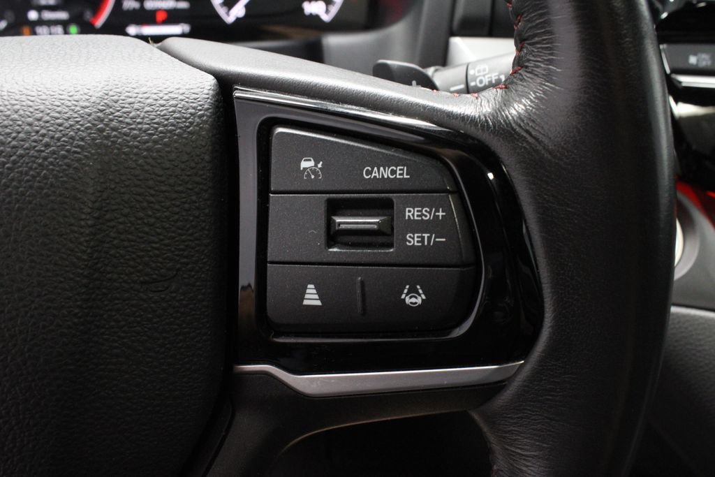 Used 2025 Honda Odyssey Sport-L image 27