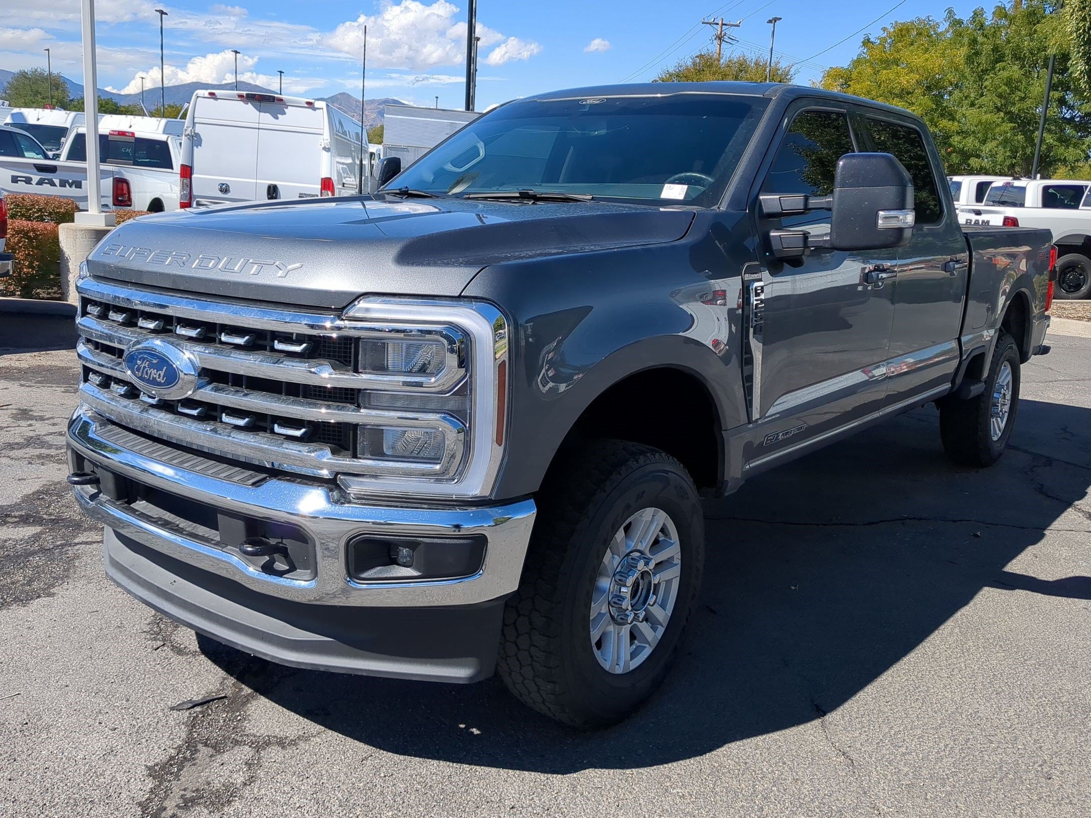 Certified 2026 Ford F250 Lariat w/ FX4 Off-Road Package AWD/4WD image 11