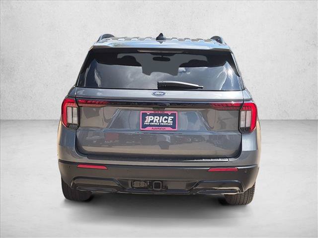 Certified 2025 Ford Explorer ST-Line RWD image 7