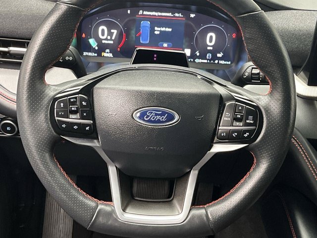 Certified 2025 Ford Explorer ST-Line AWD/4WD image 15