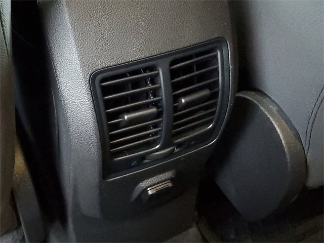 Certified 2018 Ford Escape SE w/ SE Sync 3 Package image 22