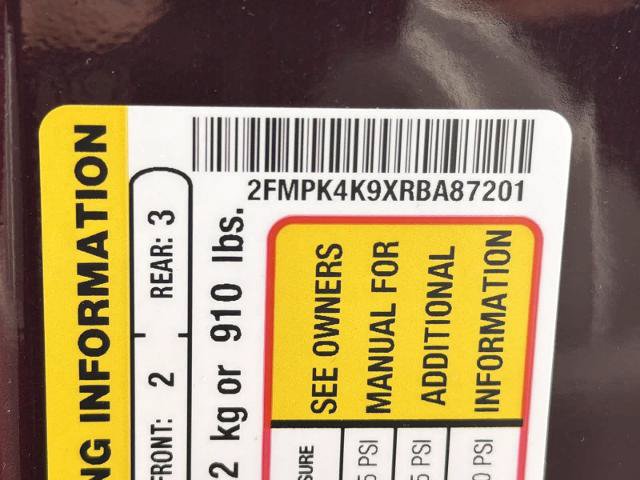 Certified 2024 Ford Edge Titanium w/ Equipment Group 301A AWD/4WD image 36