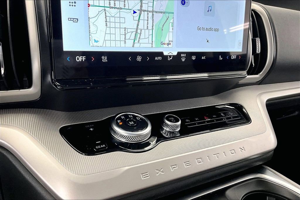 Certified 2025 Ford Expedition Max Active AWD/4WD image 32